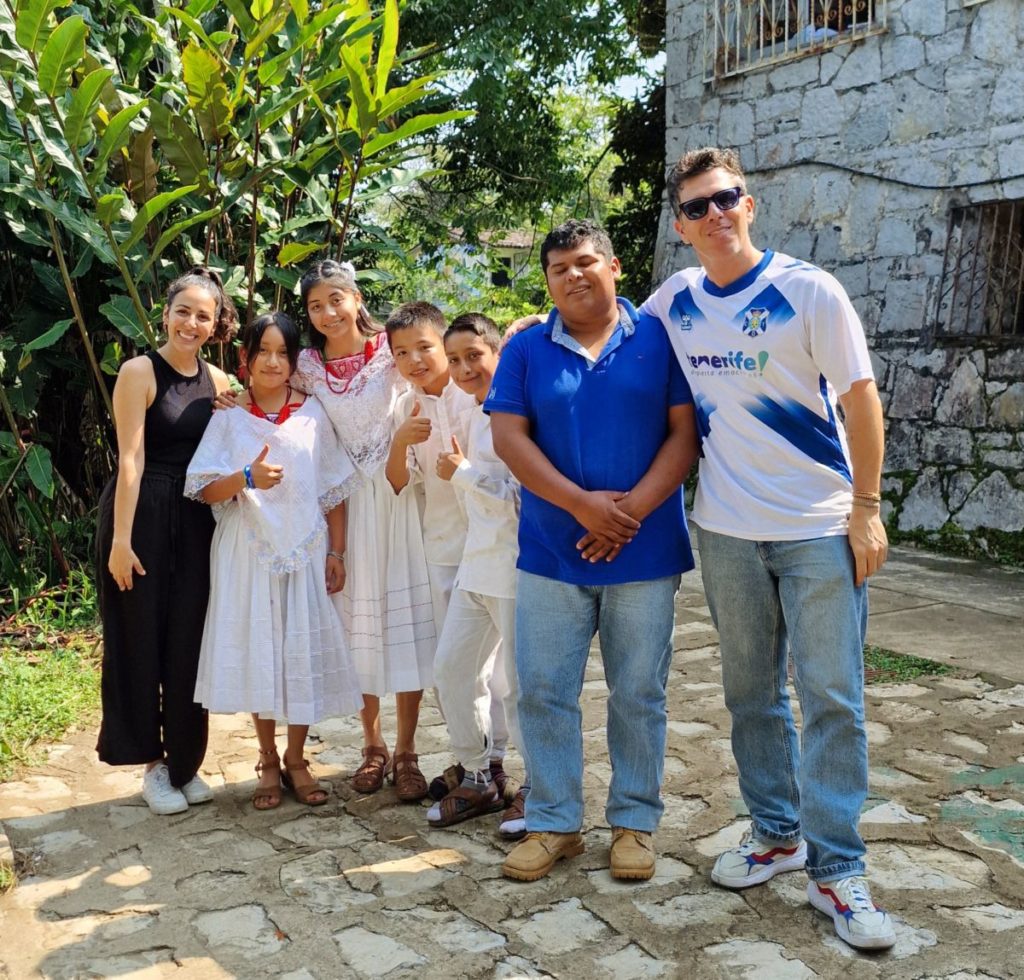 Natalia Valls y Nino Cervera en México. DA