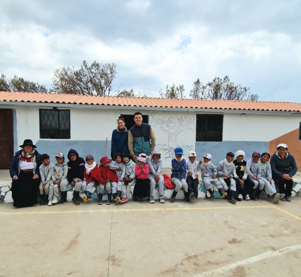 La última parada de los docentes tinerfeños fue Ecuador, donde conocieron el Modelo Chango. DA
