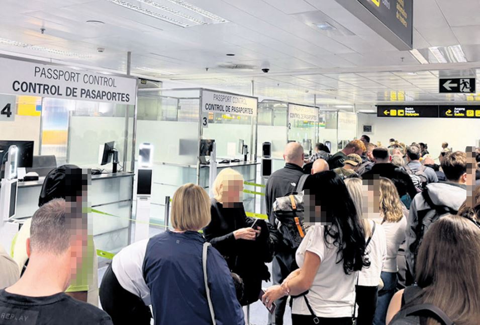 En solo tres meses, 13 personas han sido detenidas en Tenerife Sur por el mismo motivo: el trámite que no han realizado