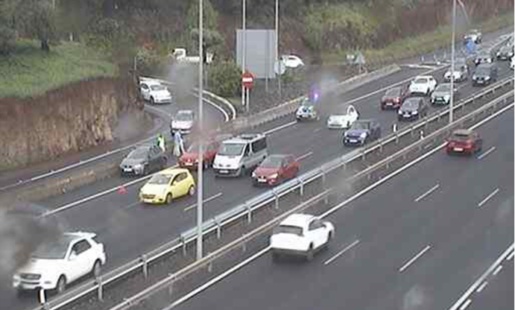 Piden máxima precaución por un doble accidente en la TF-5