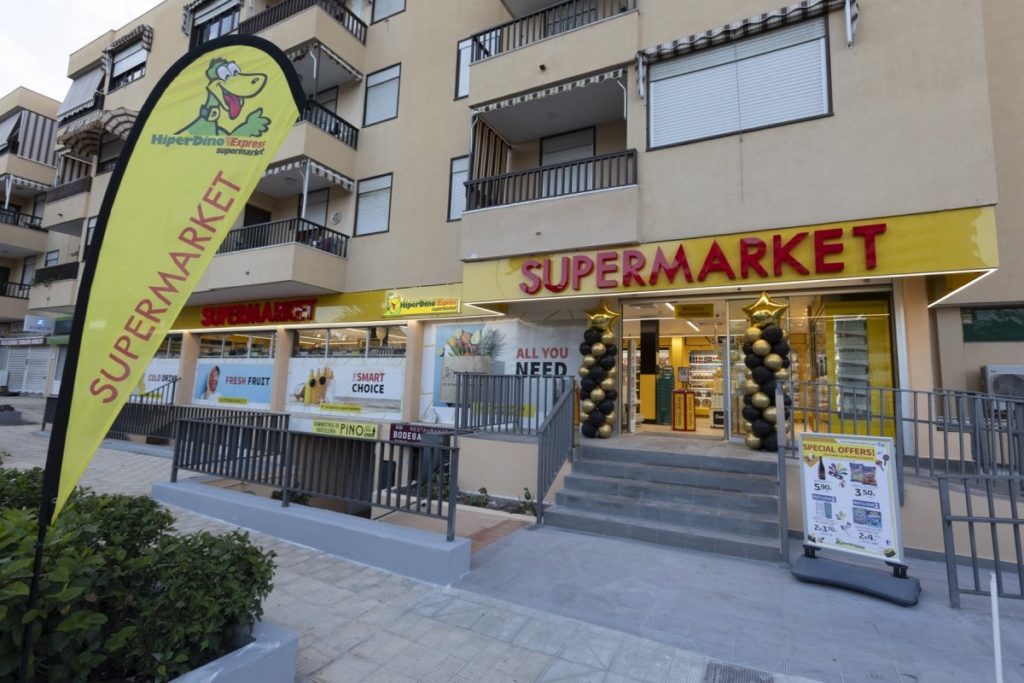 HiperDino inaugura una nueva tienda y refuerza su apuesta por el sur turístico de Tenerife