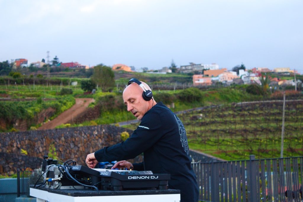 Quique Serra estrena su nueva propuesta en Groove of Wine