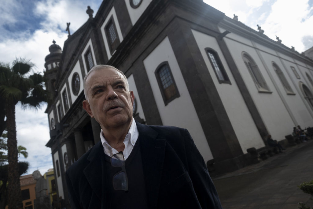 Juan Antonio Pérez: "La Semana Santa de La Laguna está viva y le veo relevo generacional"