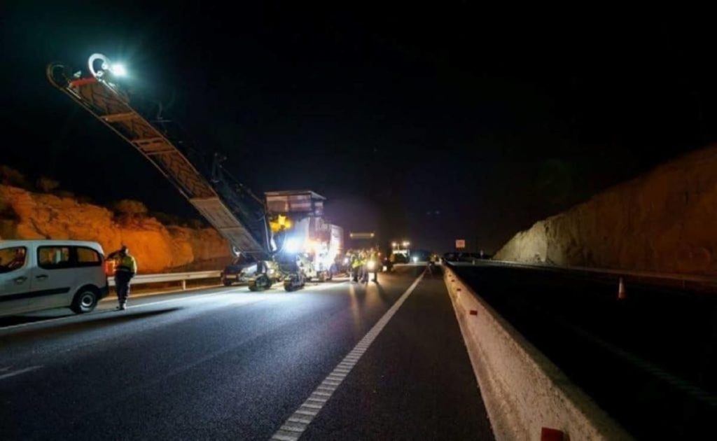 Anuncian el cierre de dos carriles de la TF-1 por las obras del tercer carril