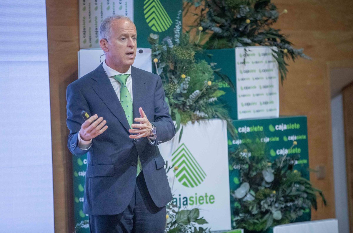 Cajasiete, comprometida con el progreso sostenible de Canarias, cierra otro año reforzando su posición financiera en el archipiélago