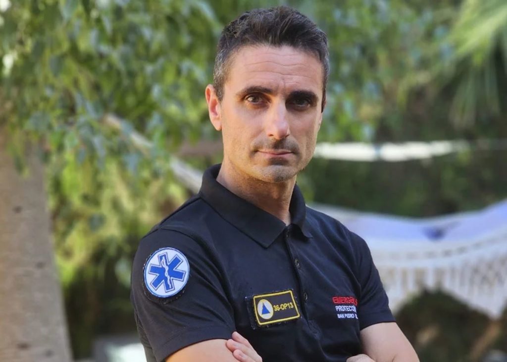 Miguel Assal, experto en primeros auxilios: "Si ves a alguien con ojos de muñeca ya poco