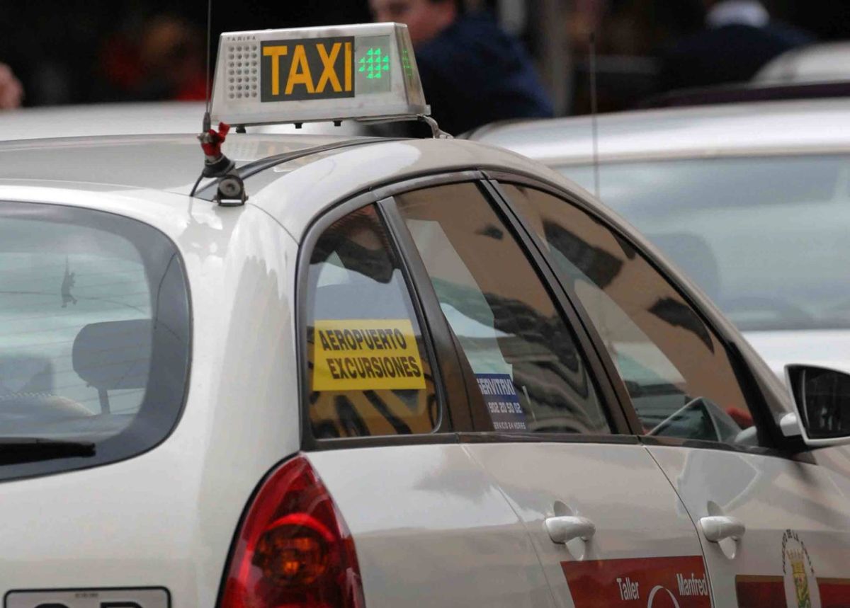 Destrozan la pierna a un taxista en Santa Cruz de Tenerife