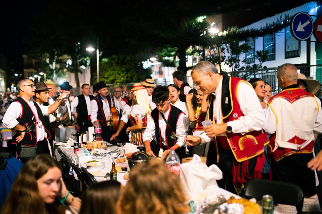 La Laguna agota en pocos minutos las 680 mesas disponibles para el Baile de Magos
