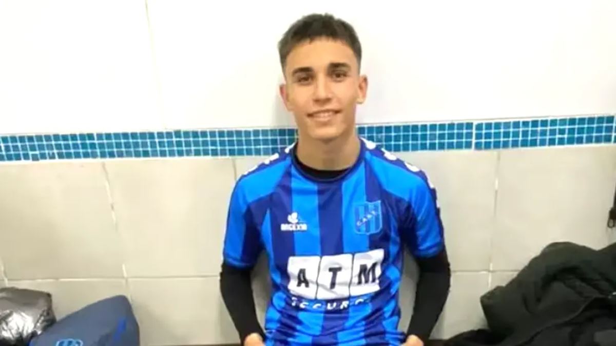 Muere un futbolista de 18 años durante una operación de rodilla