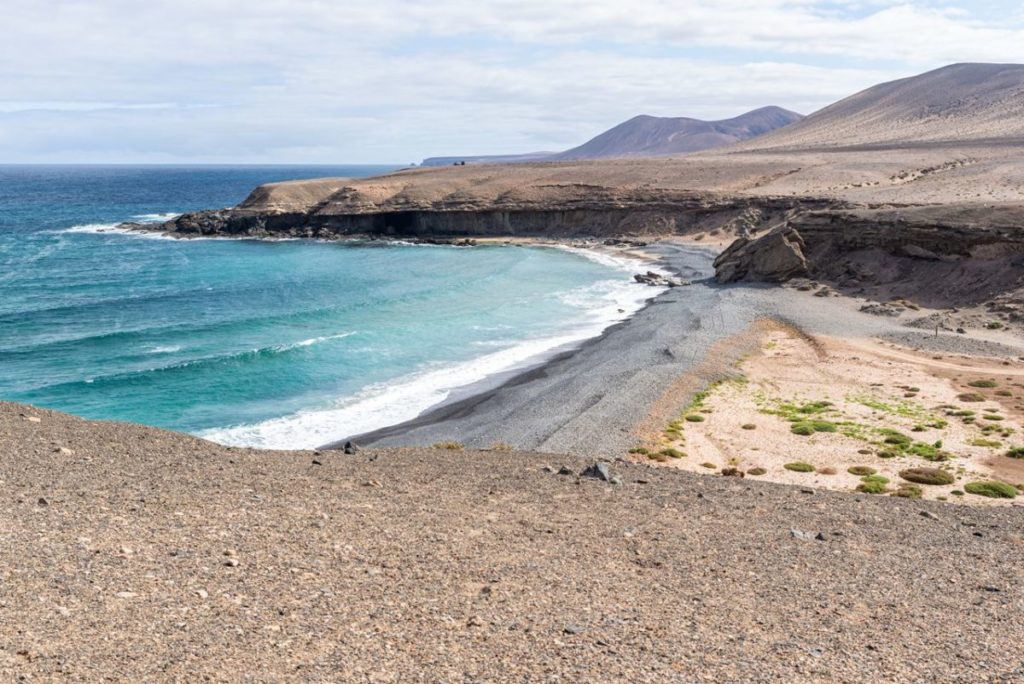 En libertad los tres acusados por un doble crimen en una playa de Canarias