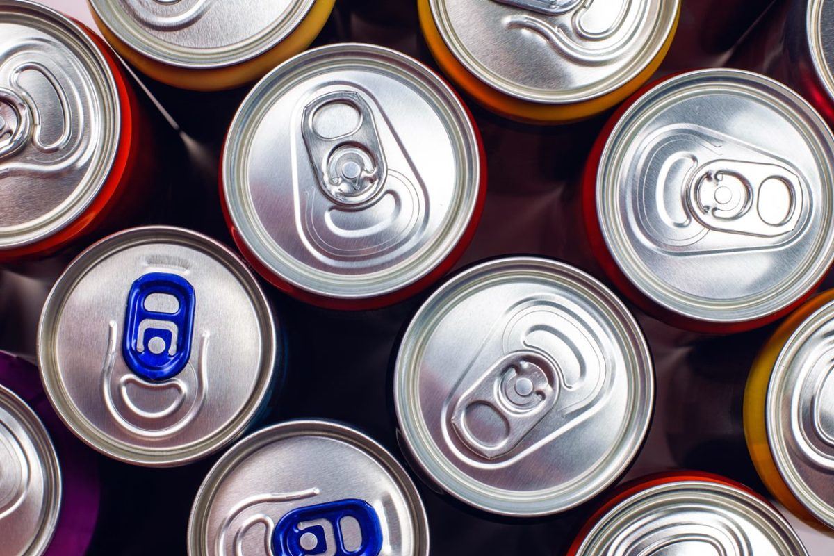 Galicia, primera comunidad en prohibir el consumo de bebidas energéticas en menores: ¿sucederá en Canarias?