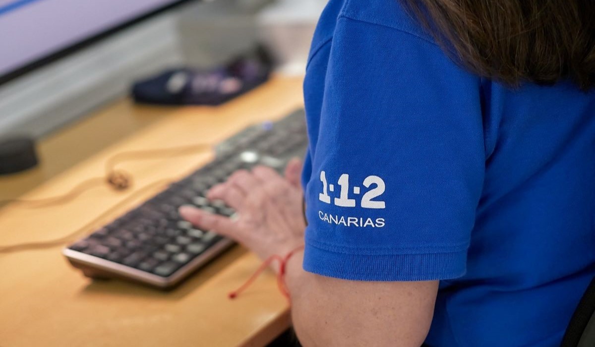 El 112 actualiza la información del incendio de un edificio de 3 plantas en Canarias
