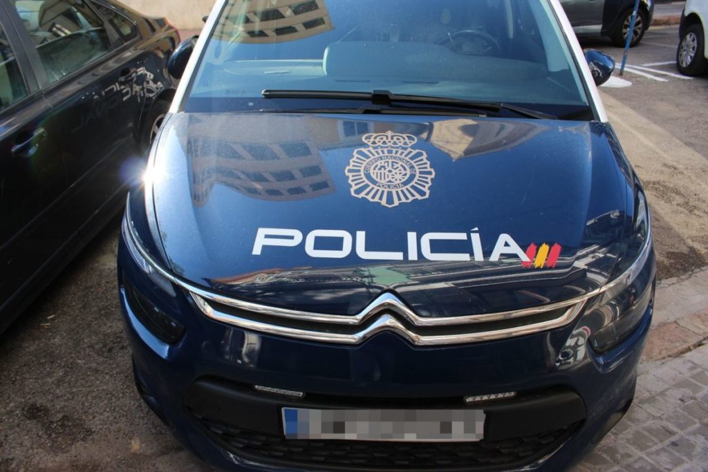 La Policía Nacional investiga la muerte de una persona en situación de sinhogarismo en Canarias
