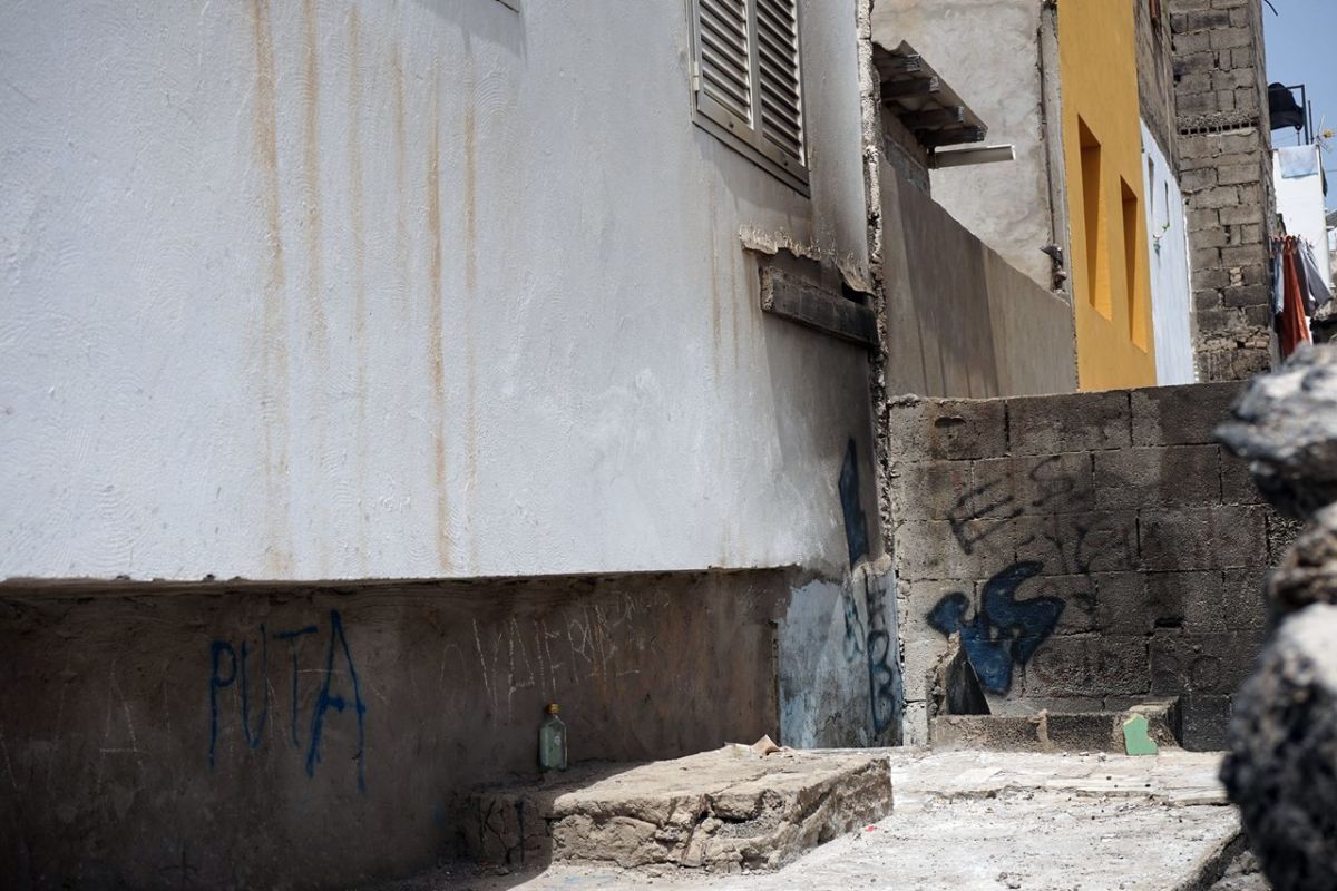 Prisión por intento de homicidio para el joven detenido por quemar a una menor en Canarias