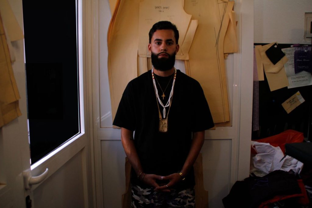 Jesús, el diseñador de moda canario que viste a los artistas más influyentes de España