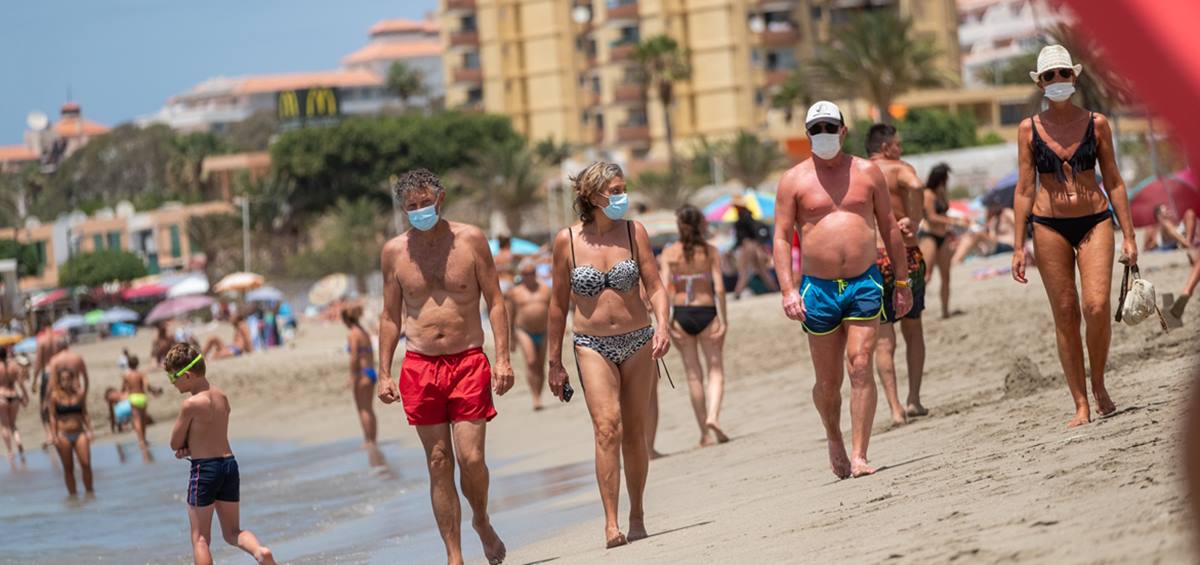 Esto es lo que respiras en Canarias por la contaminación: desde sal hasta residuos de la industria africana