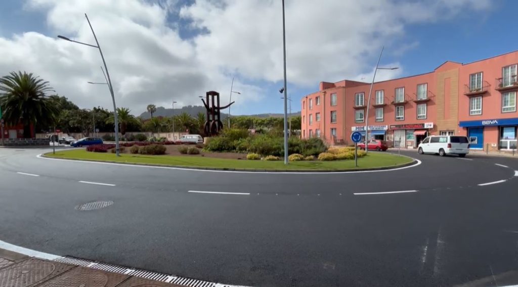 El Ayuntamiento de La Laguna concluye los trabajos de mejora de la rotonda de San Benito