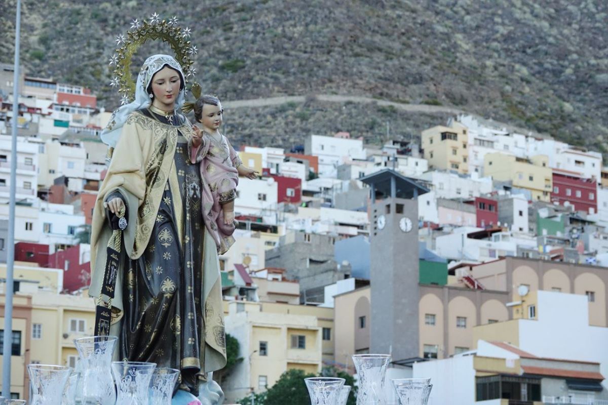 Procesión a la Virgen del Carmen en Santa Cruz: horario y recorrido