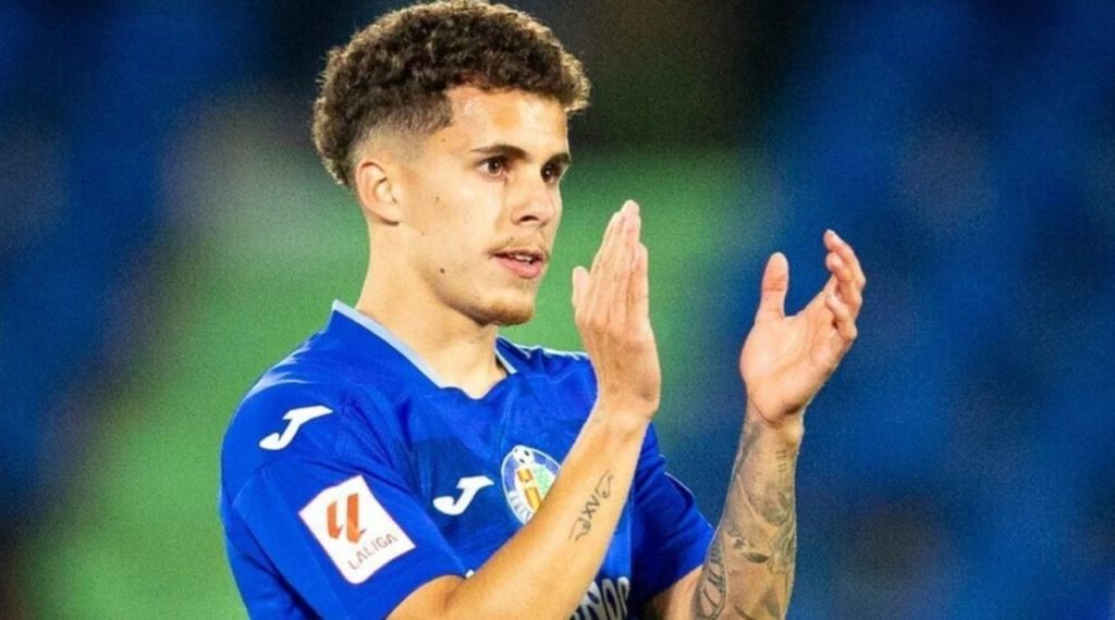 El CD Tenerife ficha al extremo grancanario Jeremy Jorge