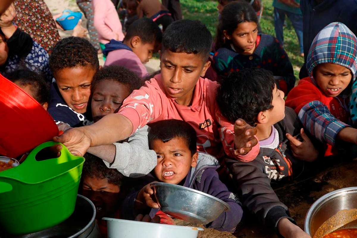 Unos 60.000 niños de 2 años y 40.000 bebés, en peligro de muerte en Gaza