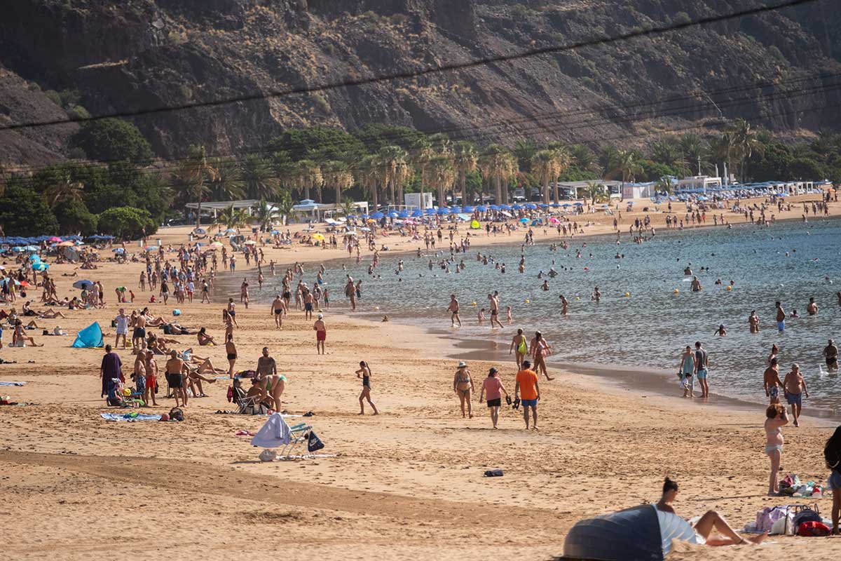 El tiempo en Canarias: la AEMET avisa de que el calor se queda en las Islas