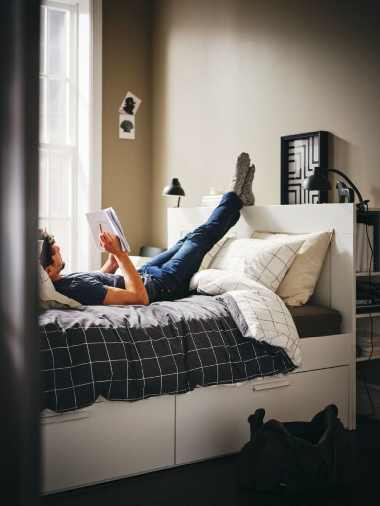 Los imprescindibles IKEA que no pueden faltar en la habitación de un universitario 
