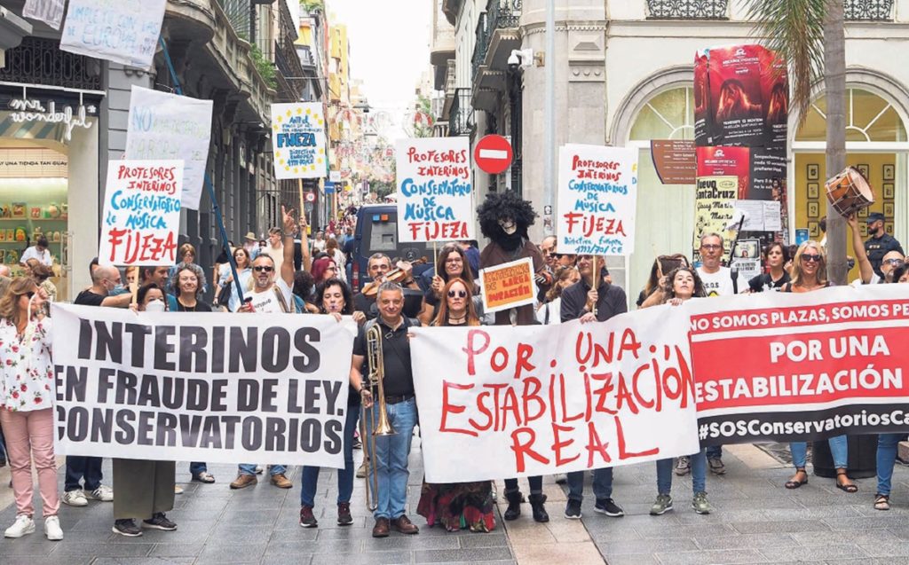 Profesores de Música denuncian que Educación bloquea su regreso a los conservatorios de Canarias