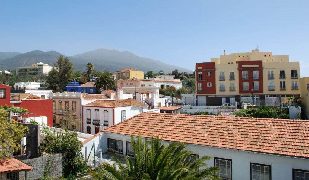 Se cuela en una casa de Canarias con los dueños dentro y los amenaza a punta de cuchillo