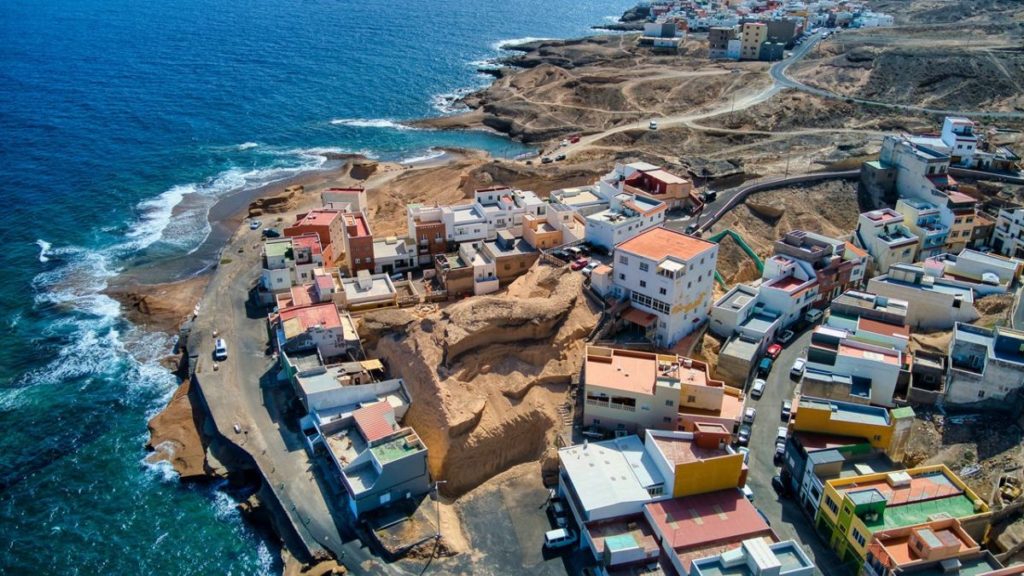 Activan el aviso amarillo y la prealerta a partir de mañana en Canarias. DA
