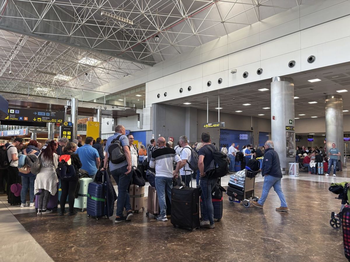 El Gobierno canario pide a Aena revisar la inversión en Tenerife Sur para mejorarla en Gran Canaria