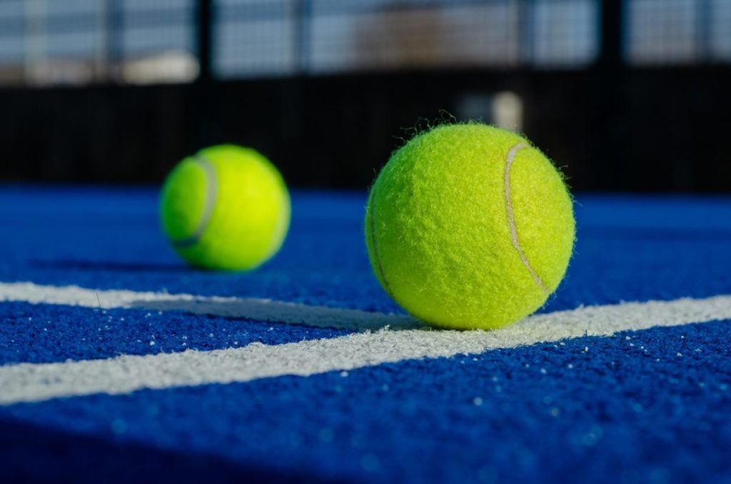 10 años de cárcel para un entrenador de tenis en Tenerife por abusar de una jugadora menor de edad durante una década