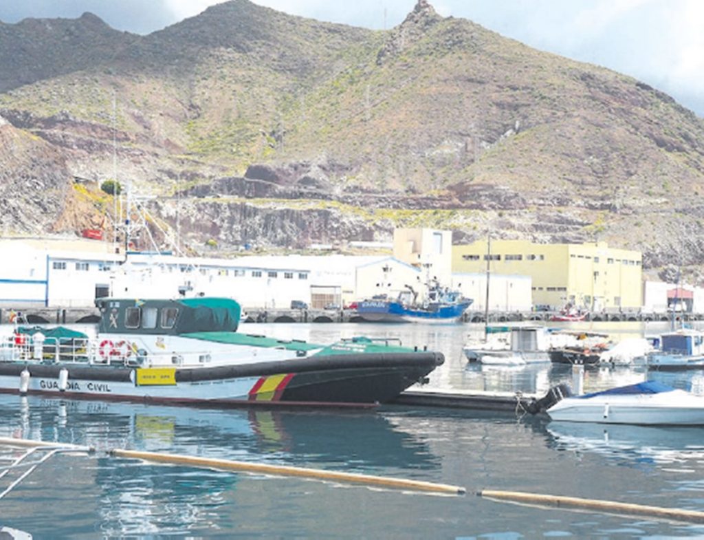 20.000 metros cuadrados para un astillero deportivo y de recreo en el puerto de Santa Cruz