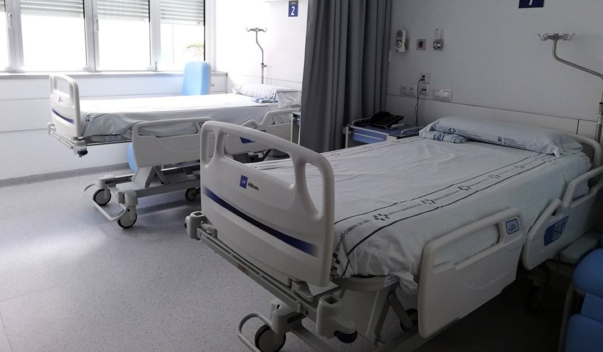 Alertan del "problema silencioso" de los pacientes dados de alta que siguen en los hospitales de Canarias: cuestan 134 millones