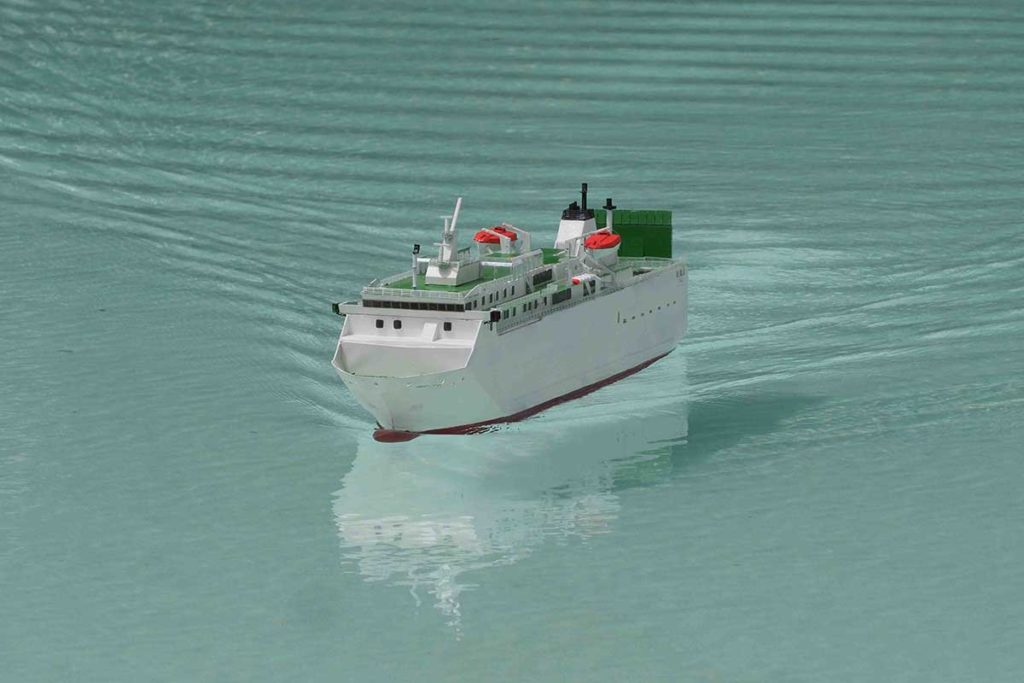 Barcos radiocontrol plaza de España Santa Cruz