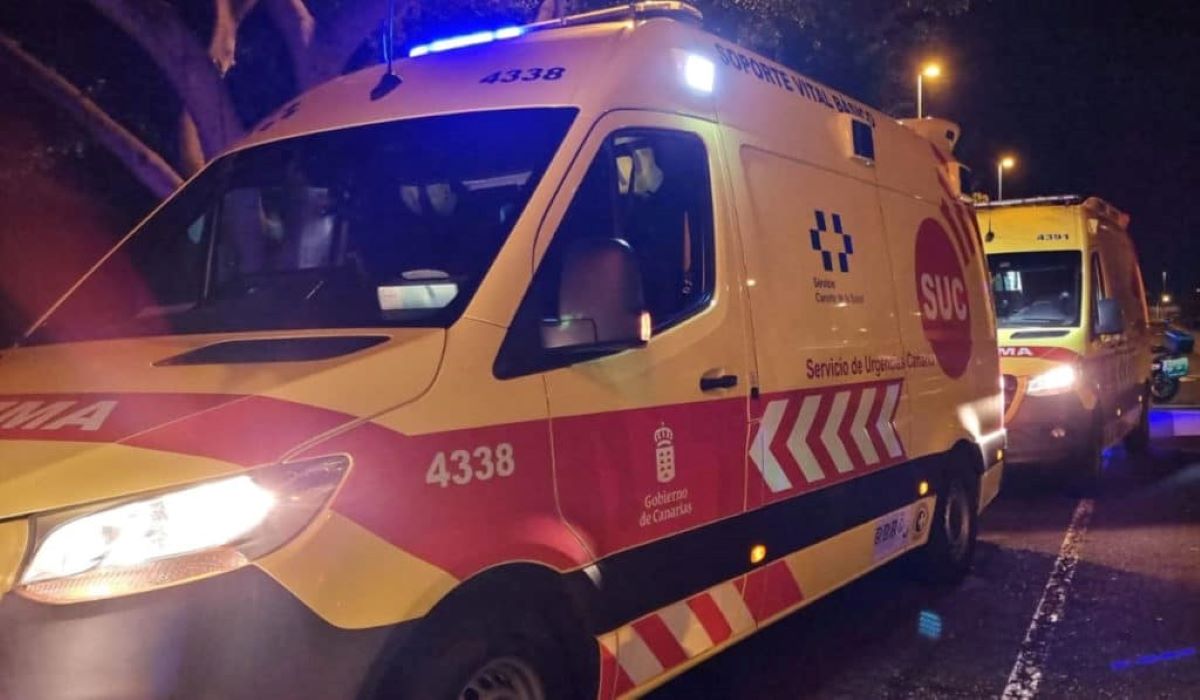Colisión múltiple en la TF-1: tres vehículos implicados y un joven de 25 años trasladado al hospital