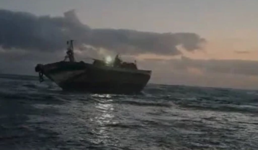 Todo lo que se sabe hasta el momento sobre el barco encallado en Lanzarote