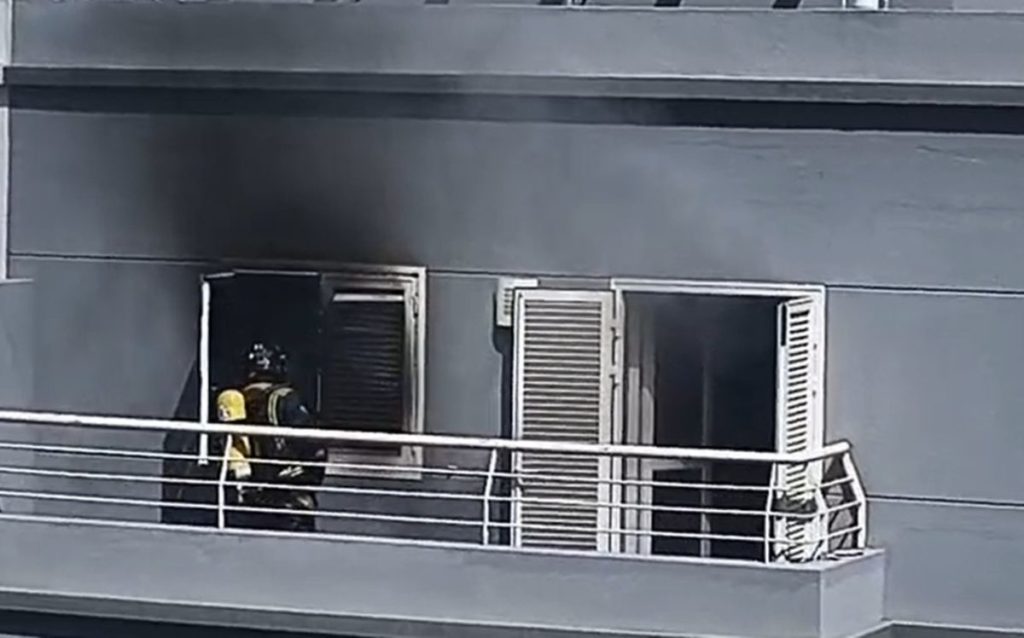 Alerta por el incendio de una vivienda en La Laguna