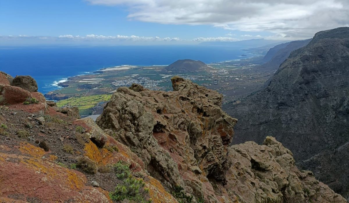 Muere un corredor en plena carrera de montaña en Tenerife