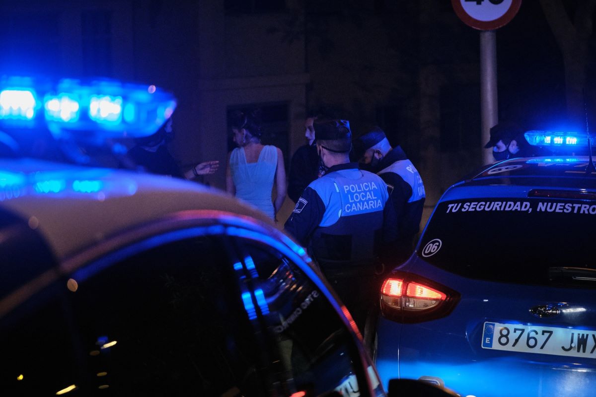 Intenta robar a una mujer a punta de cuchillo en Santa Cruz, pero se le da la vuelta a la tortilla