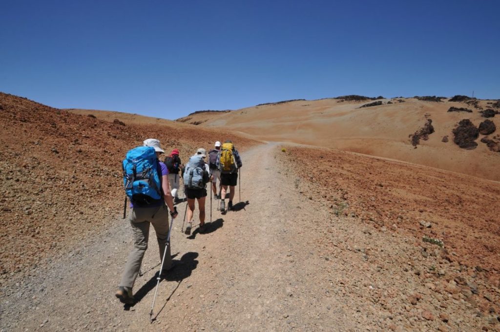 Mañana comienza: los no residentes pagarán por subir al Teide según el sendero escogido