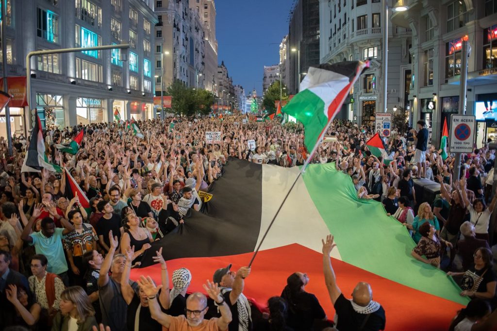 100.000 personas marchan en Madrid para pedir "alto al genocidio" y el fin de las relaciones con Israel