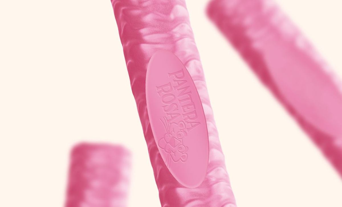 Tras el helado y los donuts, llega el turrón de Pantera Rosa: con relleno "cremoso" y trozos del dulce