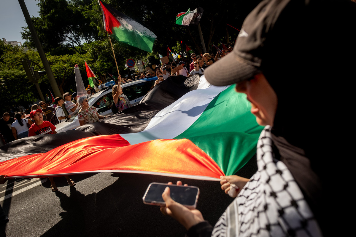 Mantienen las protestas por el partido La Laguna Tenerife con el Bnei Herzliya