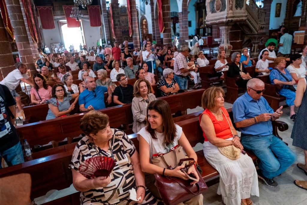 Santa Cruz de Tenerife vive una jornada de fe con la Virgen de Candelaria