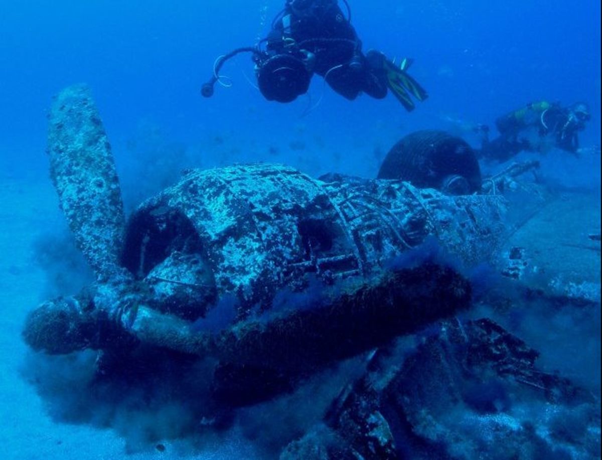 La increíble historia del avión DC-3 de Spantax que reposa desde hace 58 años en las profundas aguas de El Sauzal