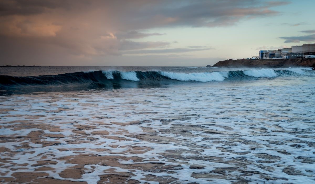 Muere un hombre ahogado en una playa de Canarias
