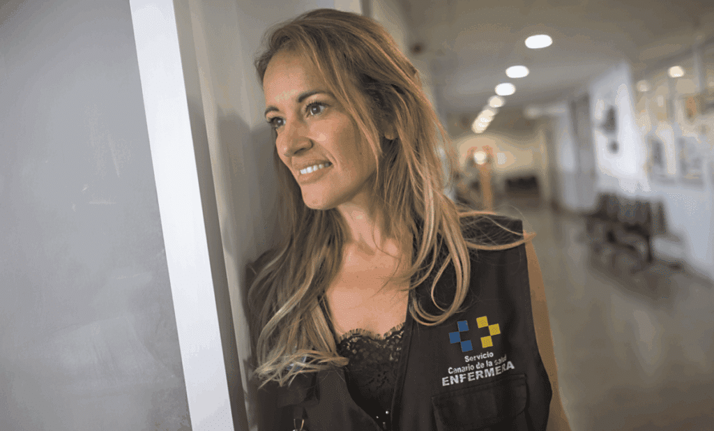Yurena Valencia Afonso, enfermera de Atención Domiciliaria Pediátrica crónica. Fran Pallero
