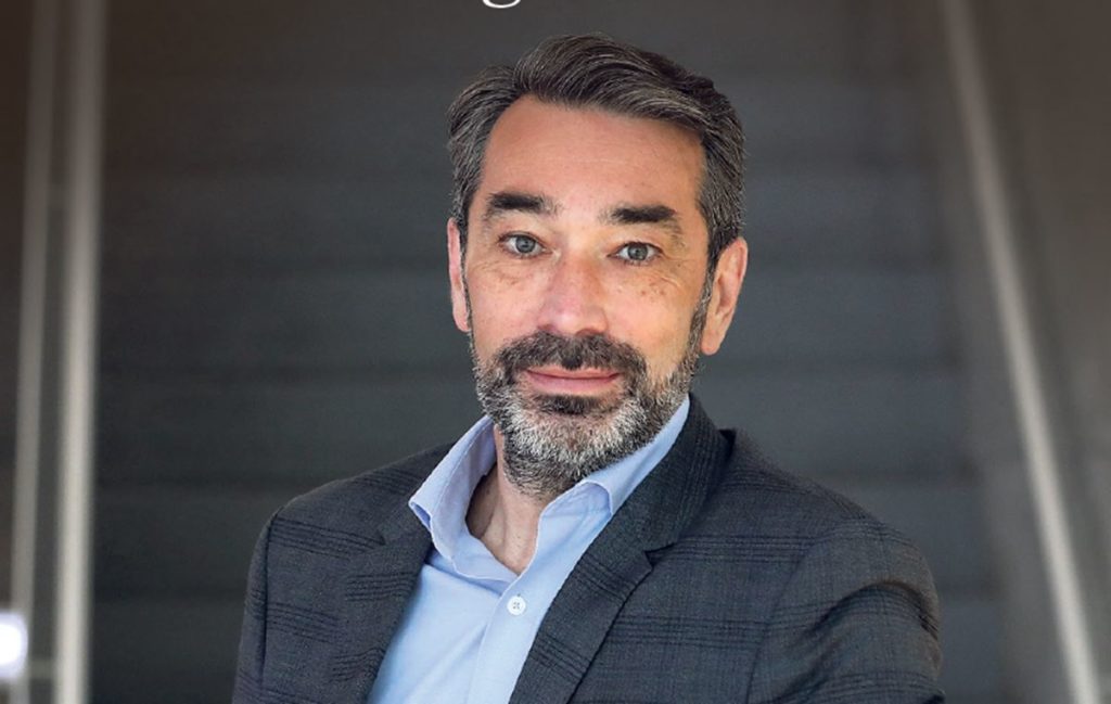 "Los factores psicológicos y culturales influyen en la decisión de contratar un seguro"