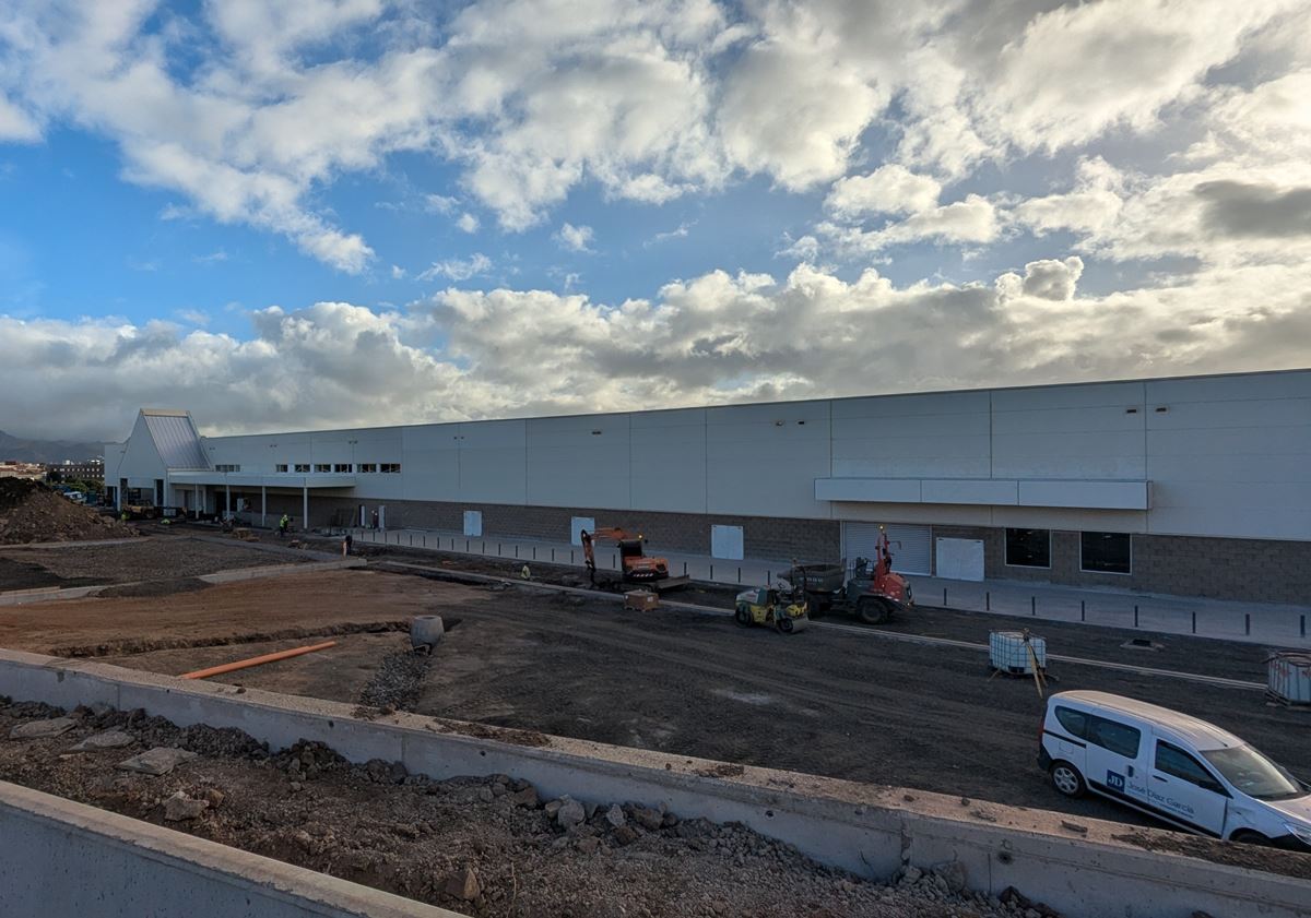 Adiós a la antigua tienda de Los Majuelos: así es el nuevo megacentro de Leroy Merlin en Tenerife con 'Drive-In' para furgonetas