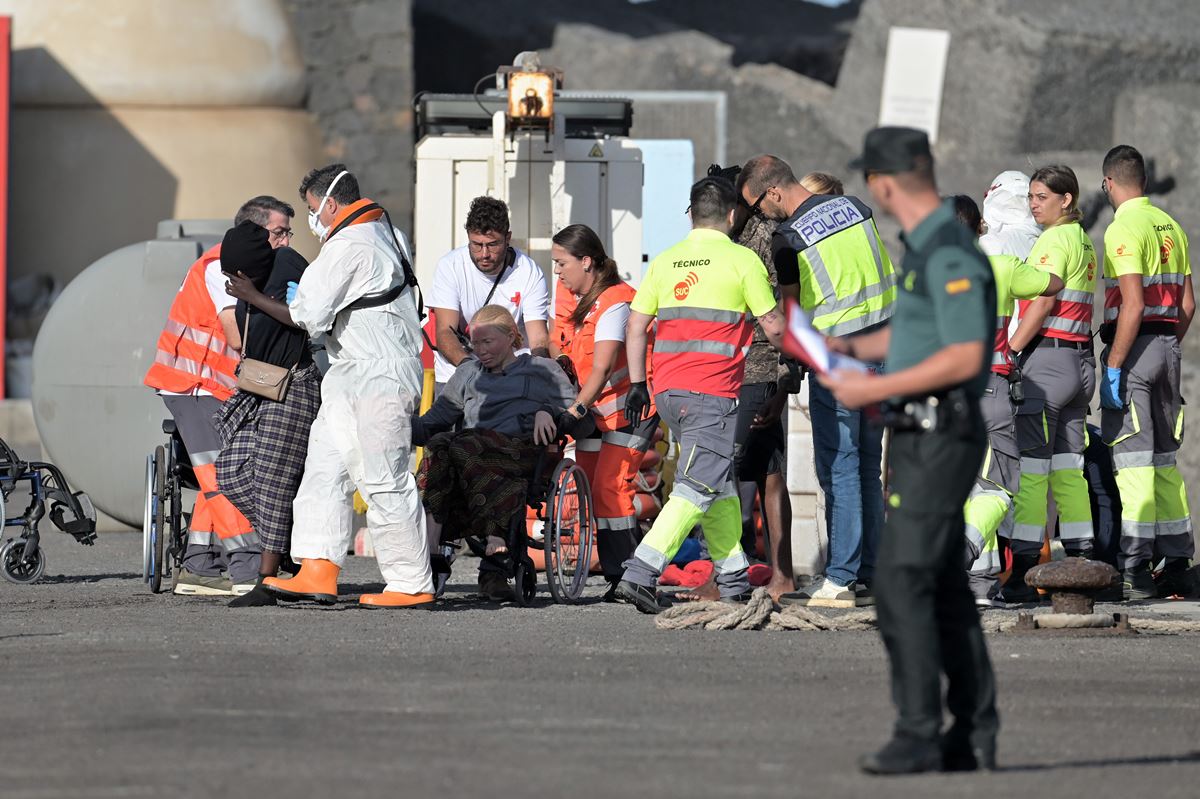 Omar, el niño de 15 años que llegó en patera a Canarias, fue tratado como un adulto y al que la justicia ha dado la razón